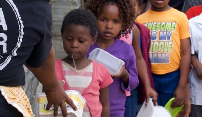 jaarverslag 2017 + mamas handen ineen